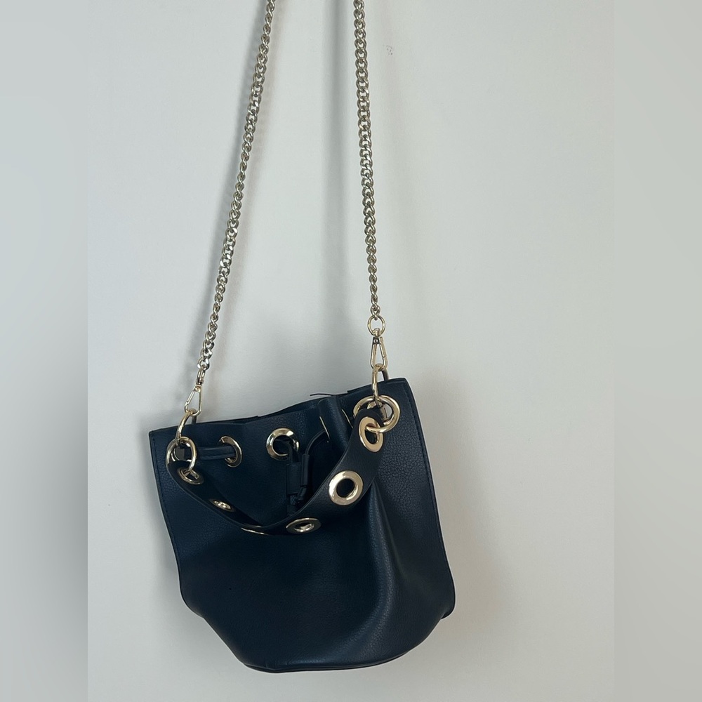 Zara Bucket Purse‎ Bag Removable Gold Chain Strap